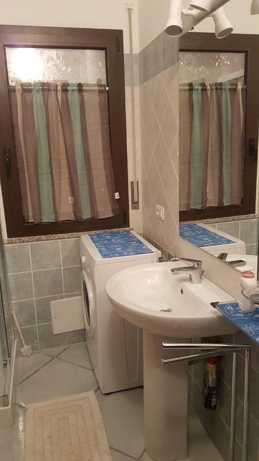 Milly Apartment Àrbatax Buitenkant foto
